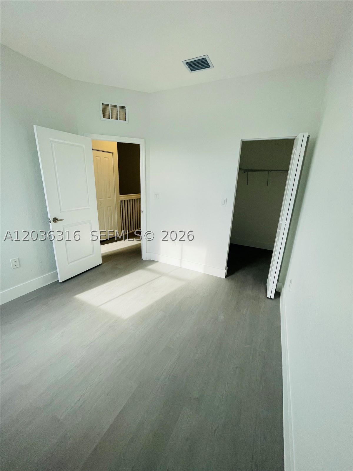 PINE ISLE - Residential Lease