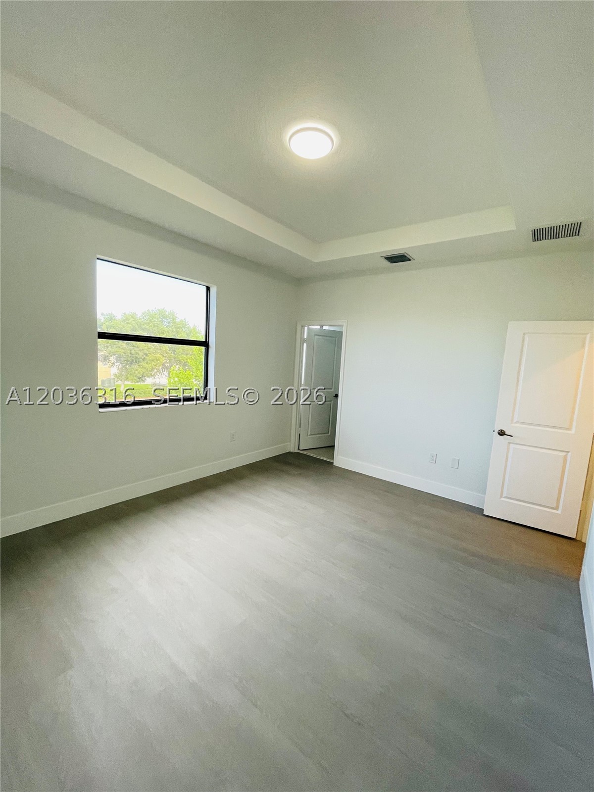 PINE ISLE - Residential Lease