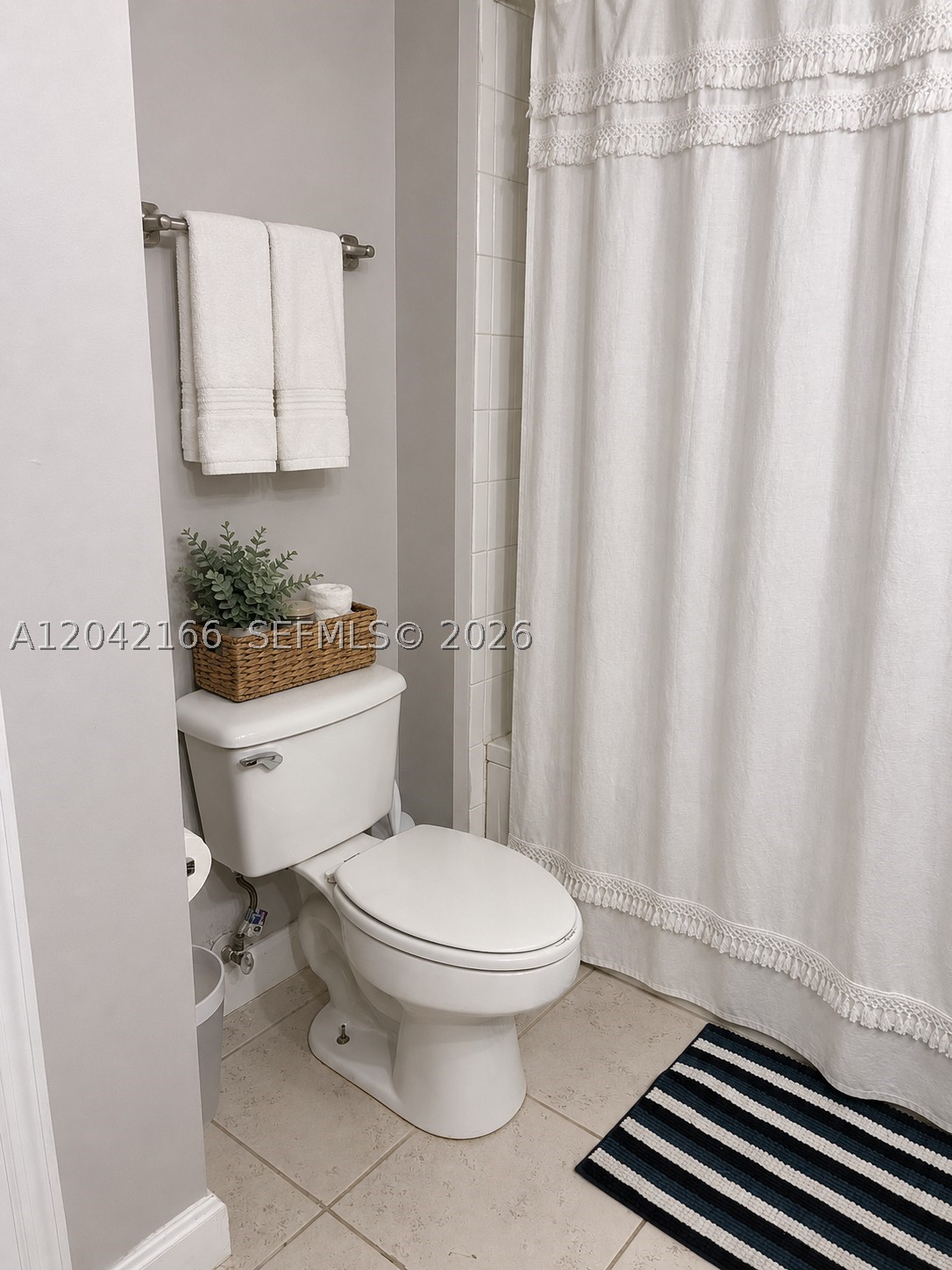 Marquesa Condo - Residential