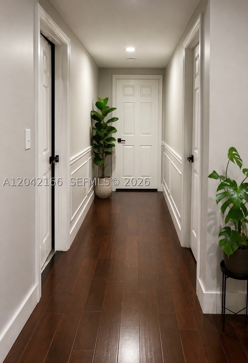Marquesa Condo - Residential