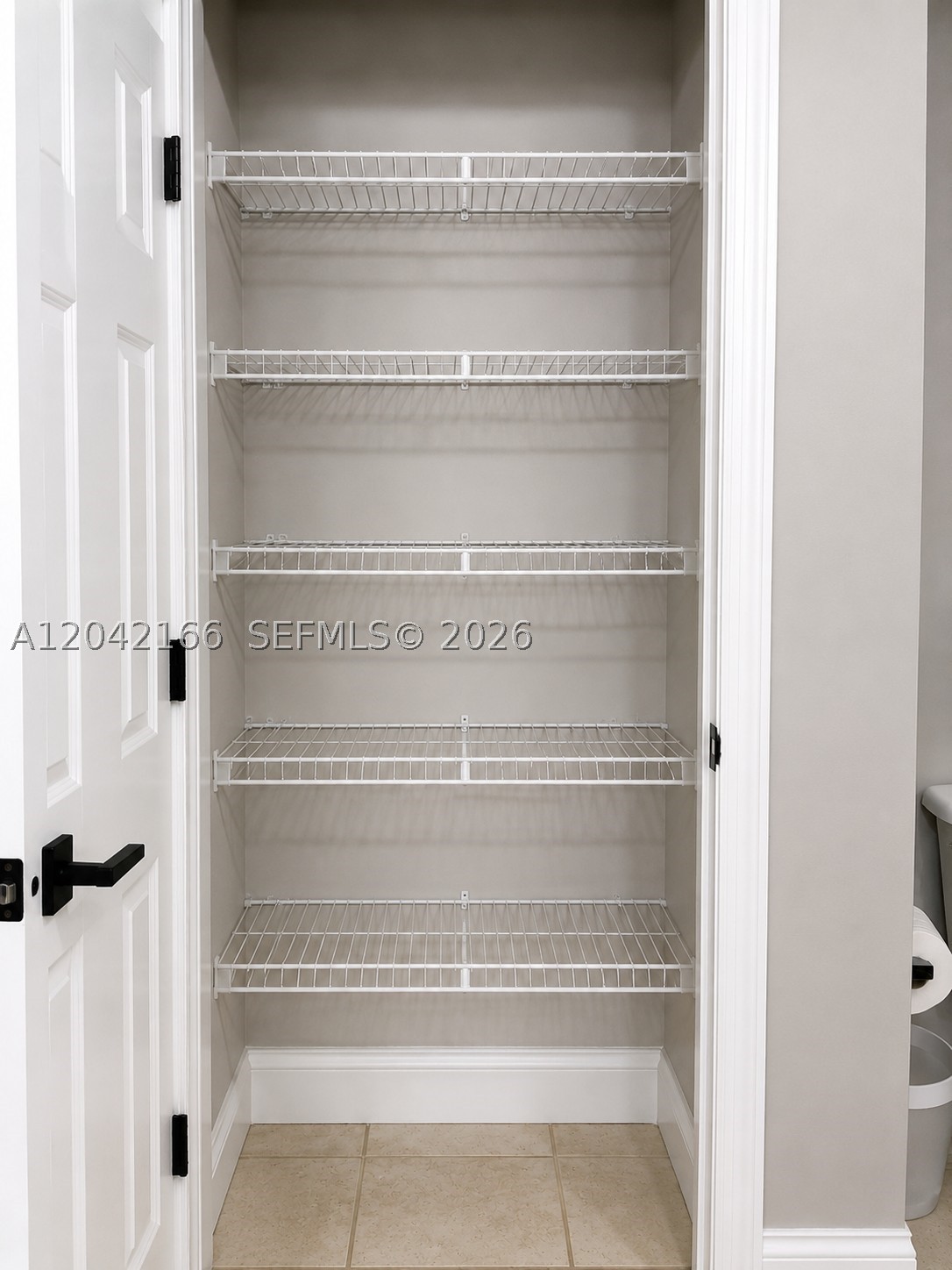 Marquesa Condo - Residential