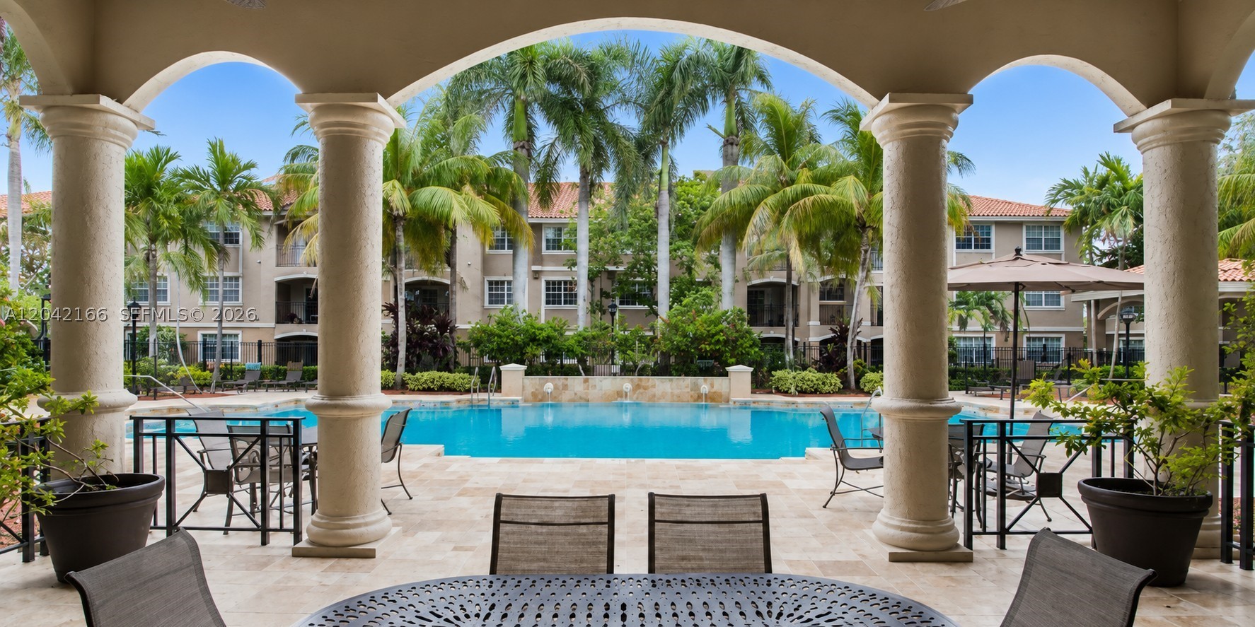 Marquesa Condo - Residential