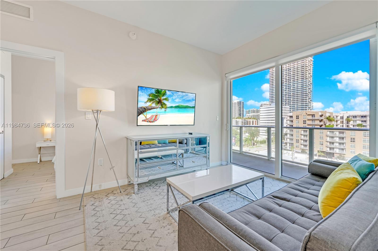 26 EDGEWATER CONDO - Residential Lease
