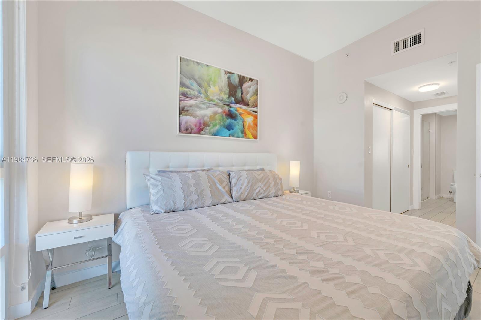 26 EDGEWATER CONDO - Residential Lease