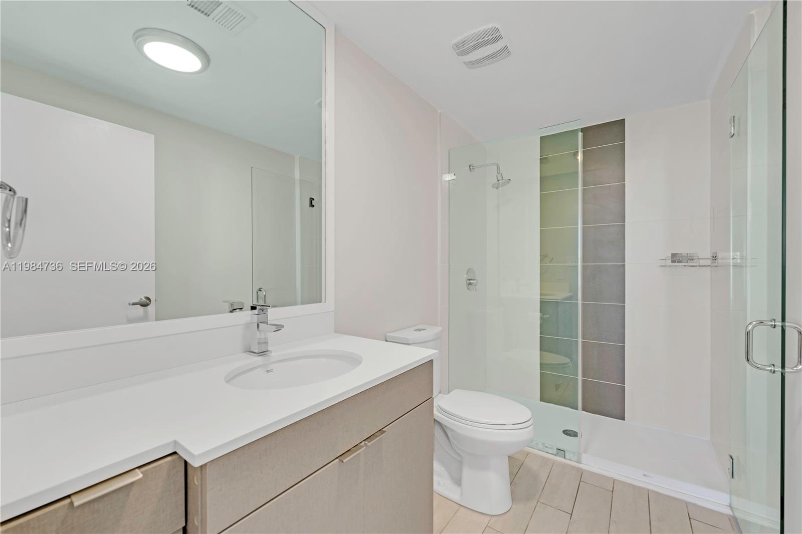 26 EDGEWATER CONDO - Residential Lease