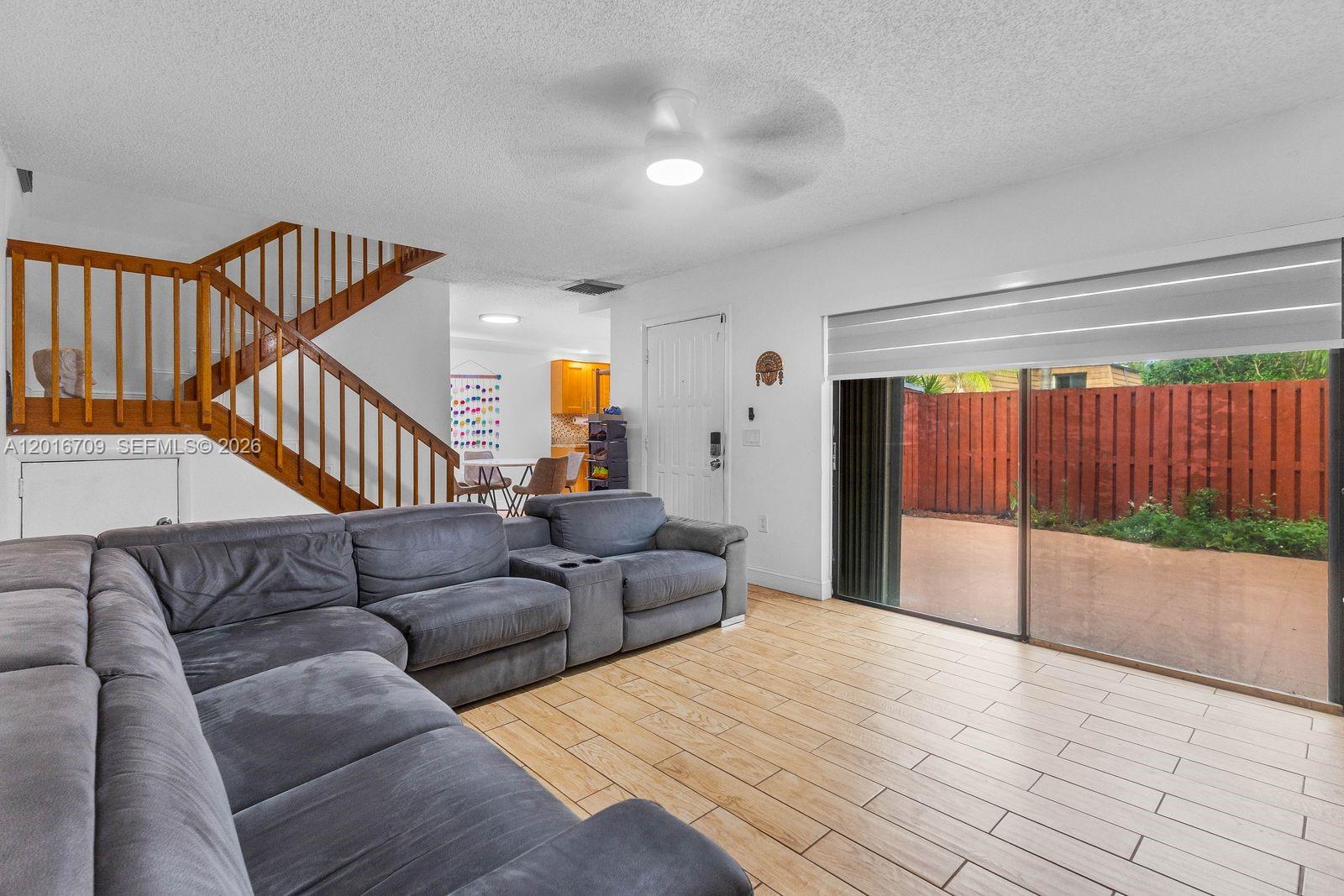PINE ISLAND RIDGE SECTION - Residential