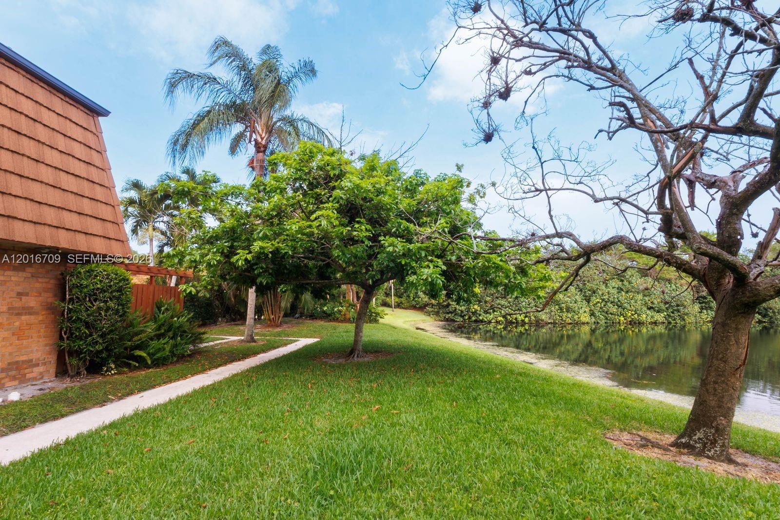 PINE ISLAND RIDGE SECTION - Residential