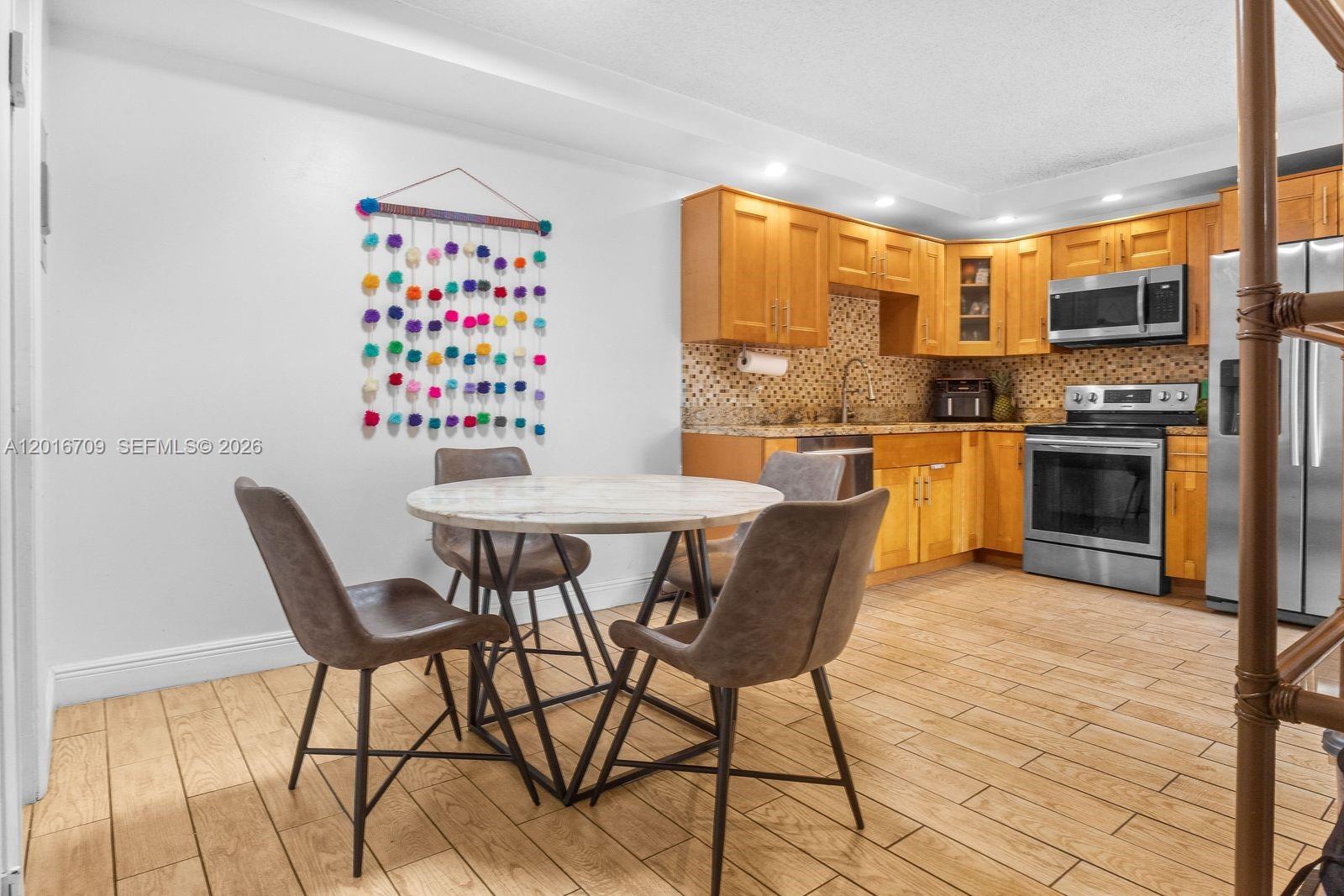 PINE ISLAND RIDGE SECTION - Residential