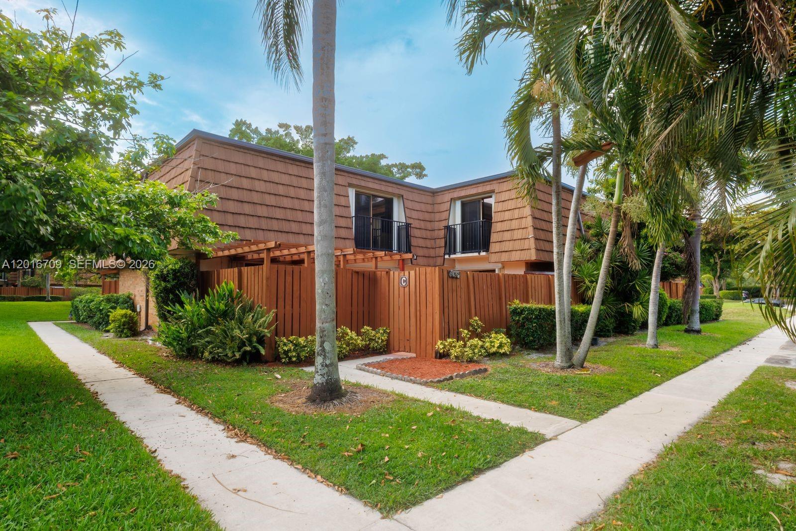 PINE ISLAND RIDGE SECTION - Residential