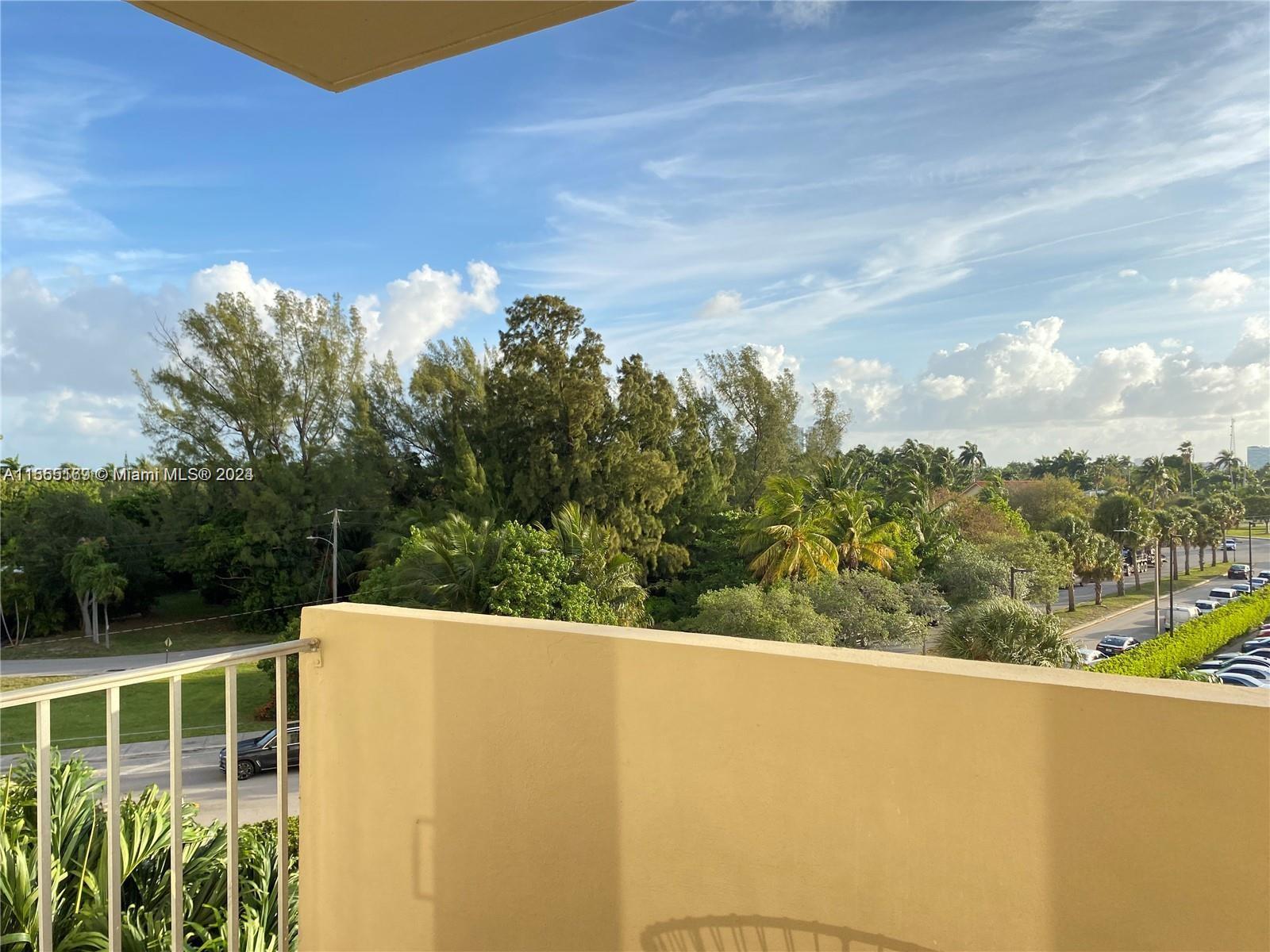 CLIPPER CONDO NO 1 - Residential Lease