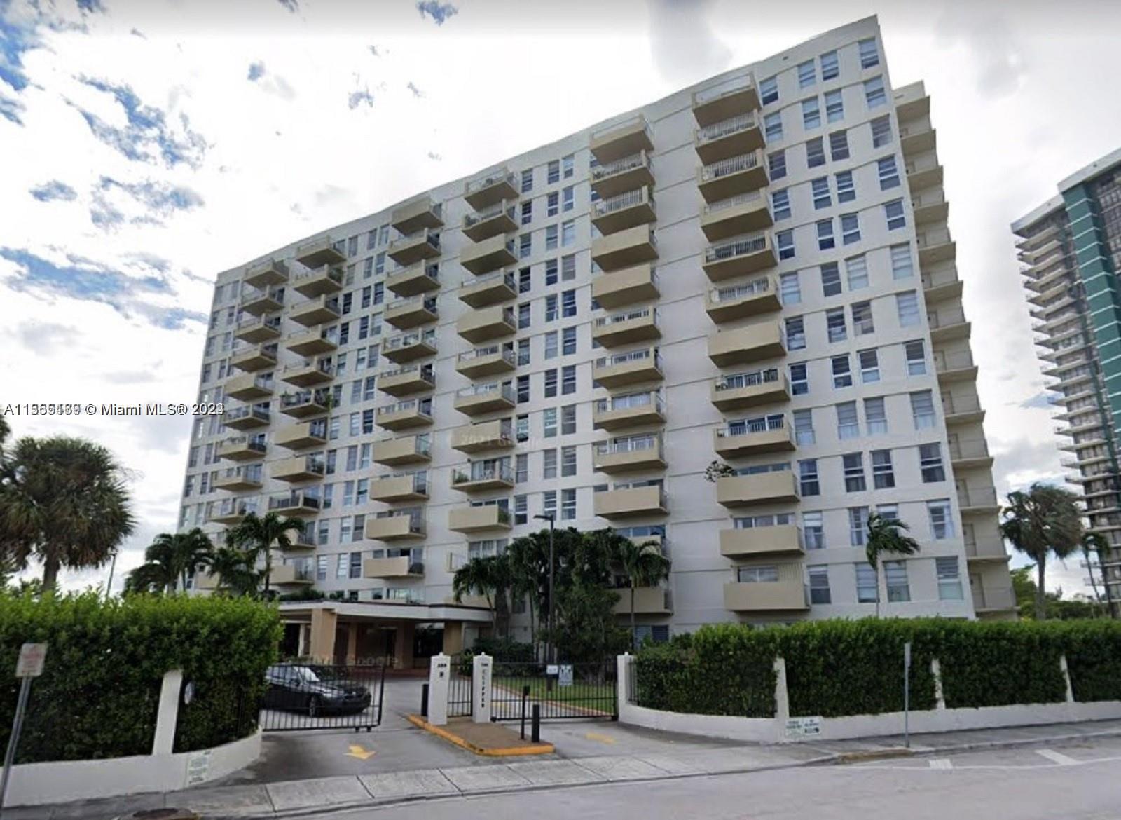 CLIPPER CONDO NO 1 - Residential Lease