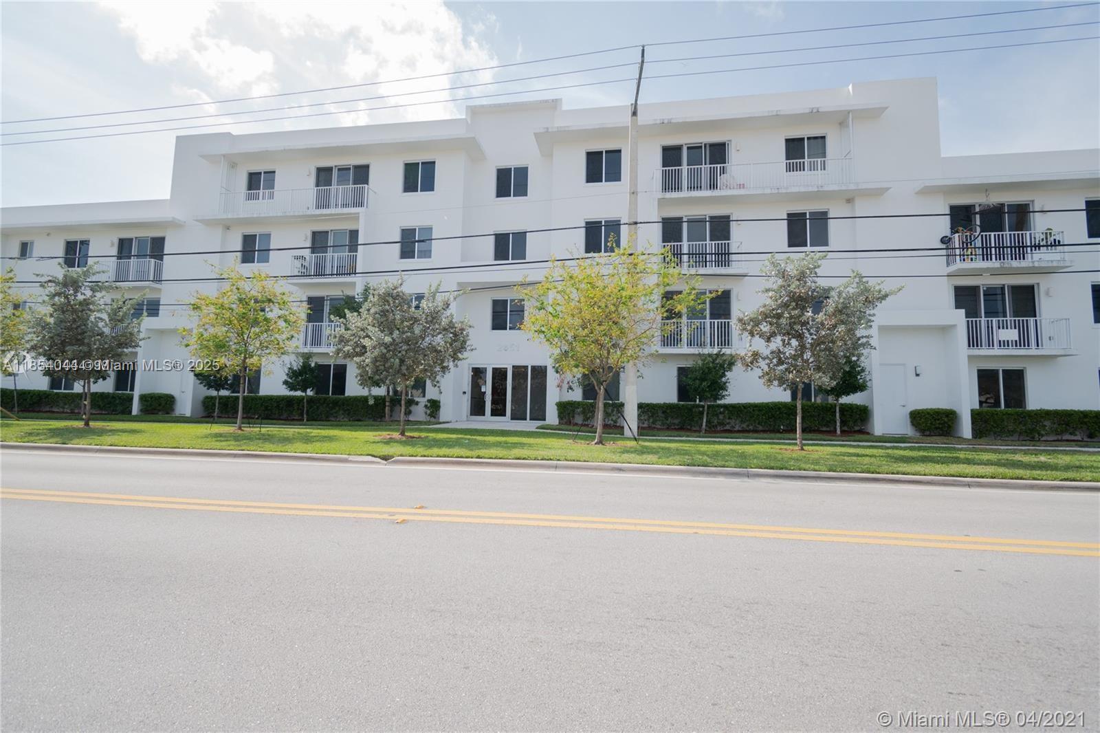 WEITZER AVENTURA PLACE CO - Residential
