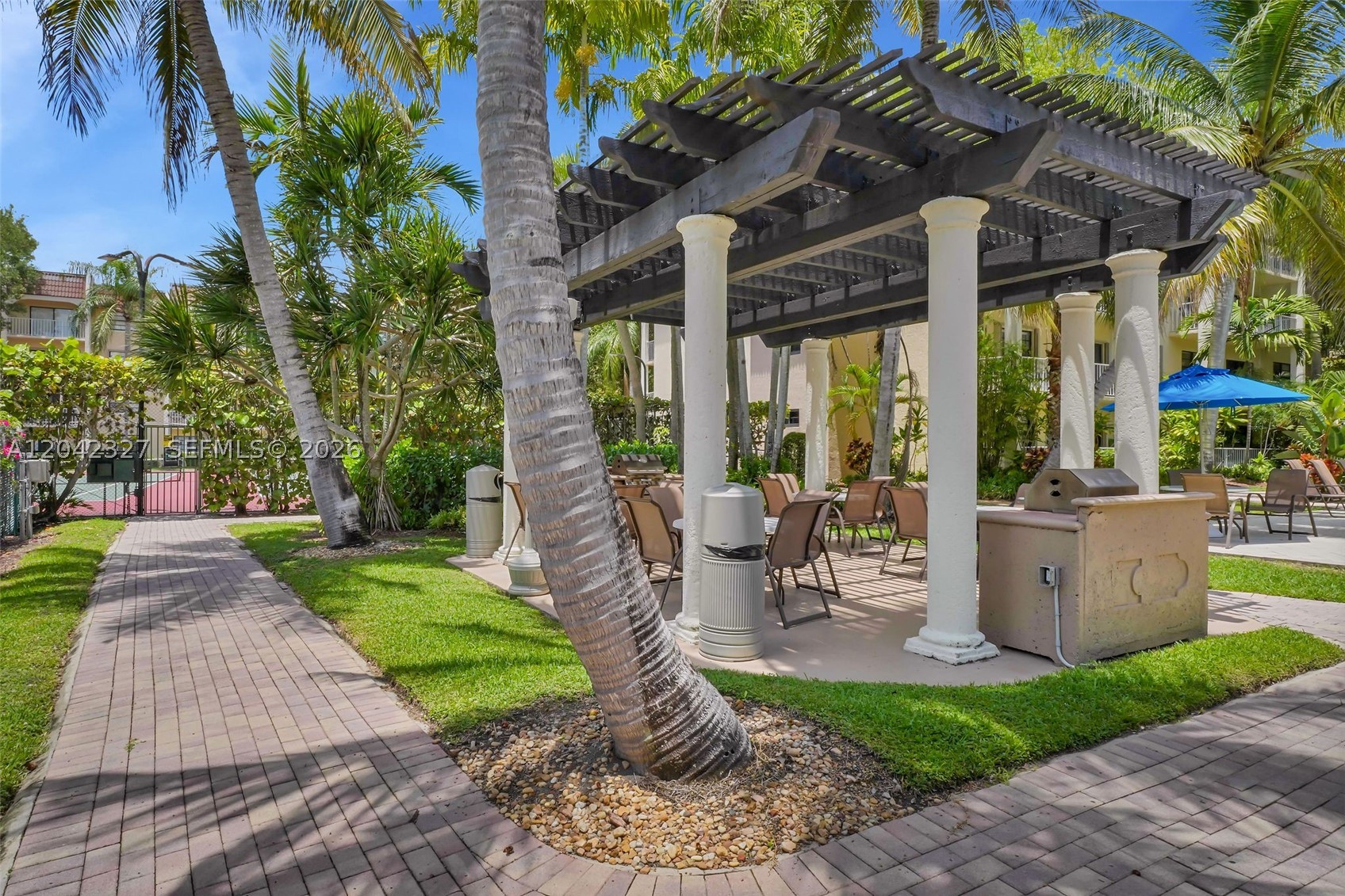 WISPERWOOD VILLAGE CONDO - Residential
