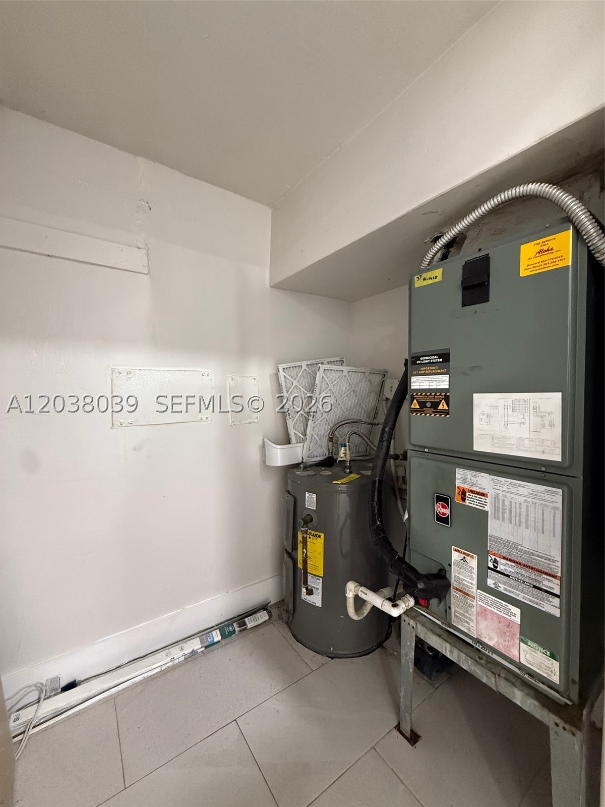 PARKWOOD TERRACE - Residential Lease