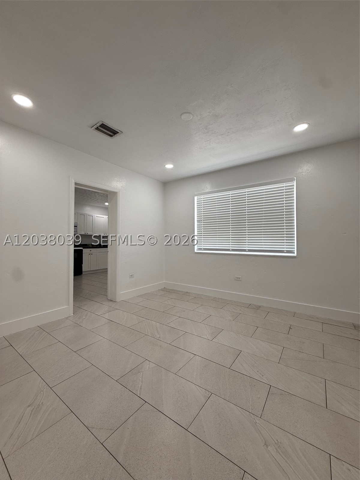 PARKWOOD TERRACE - Residential Lease