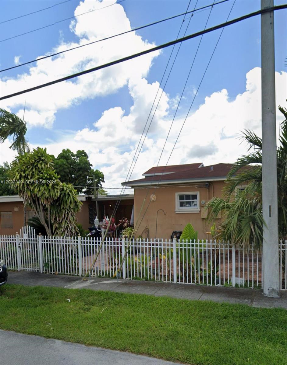 OLYMPIC HEIGHTS - Residential
