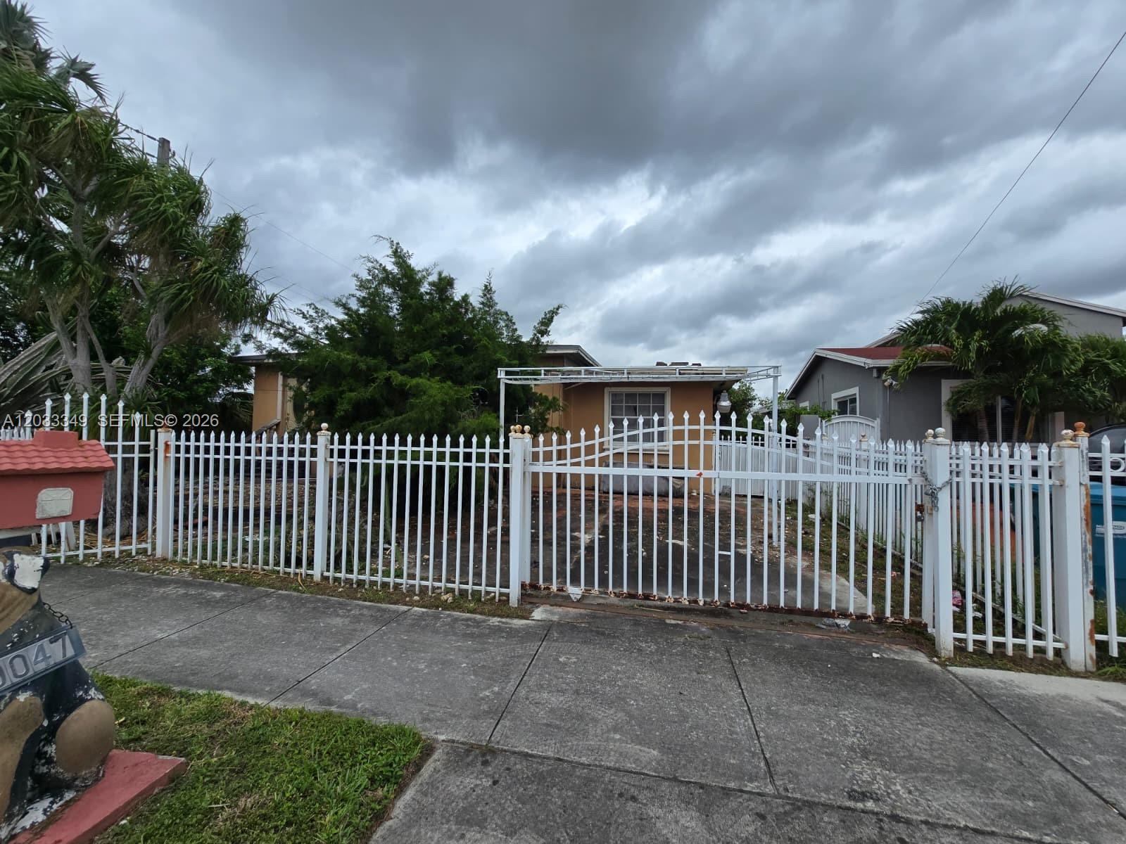OLYMPIC HEIGHTS - Residential
