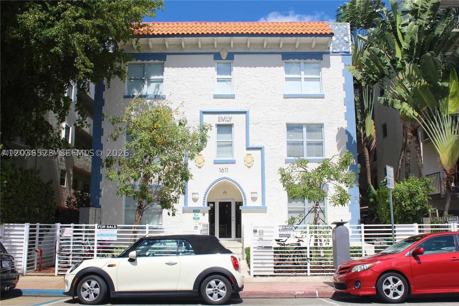 EMILY CONDO - Residential