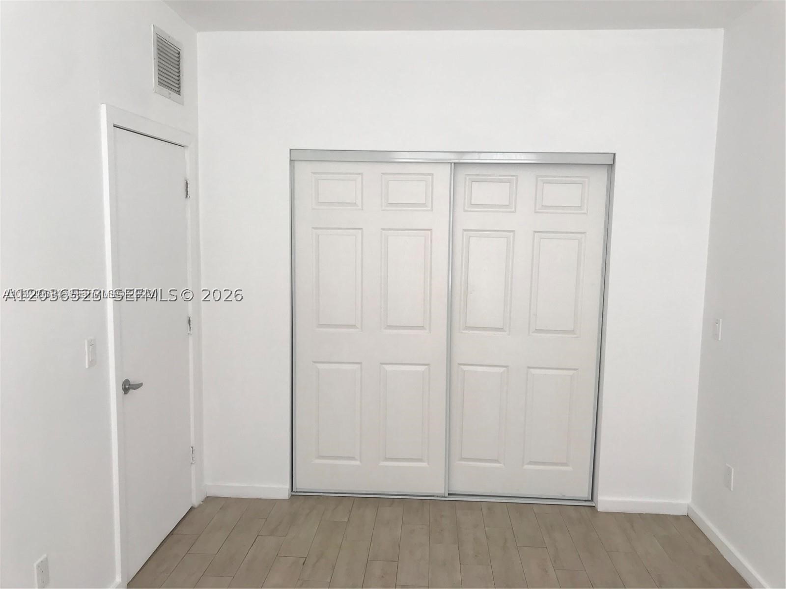 EMILY CONDO - Residential