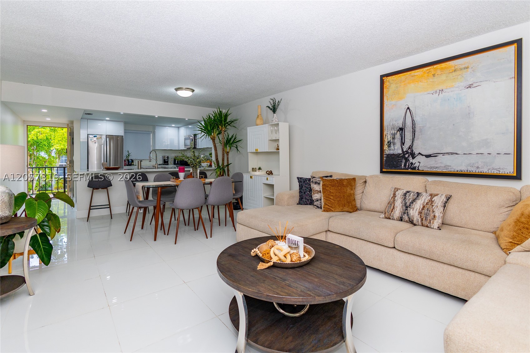 PLANTATION PINES PHASE 1 - Residential