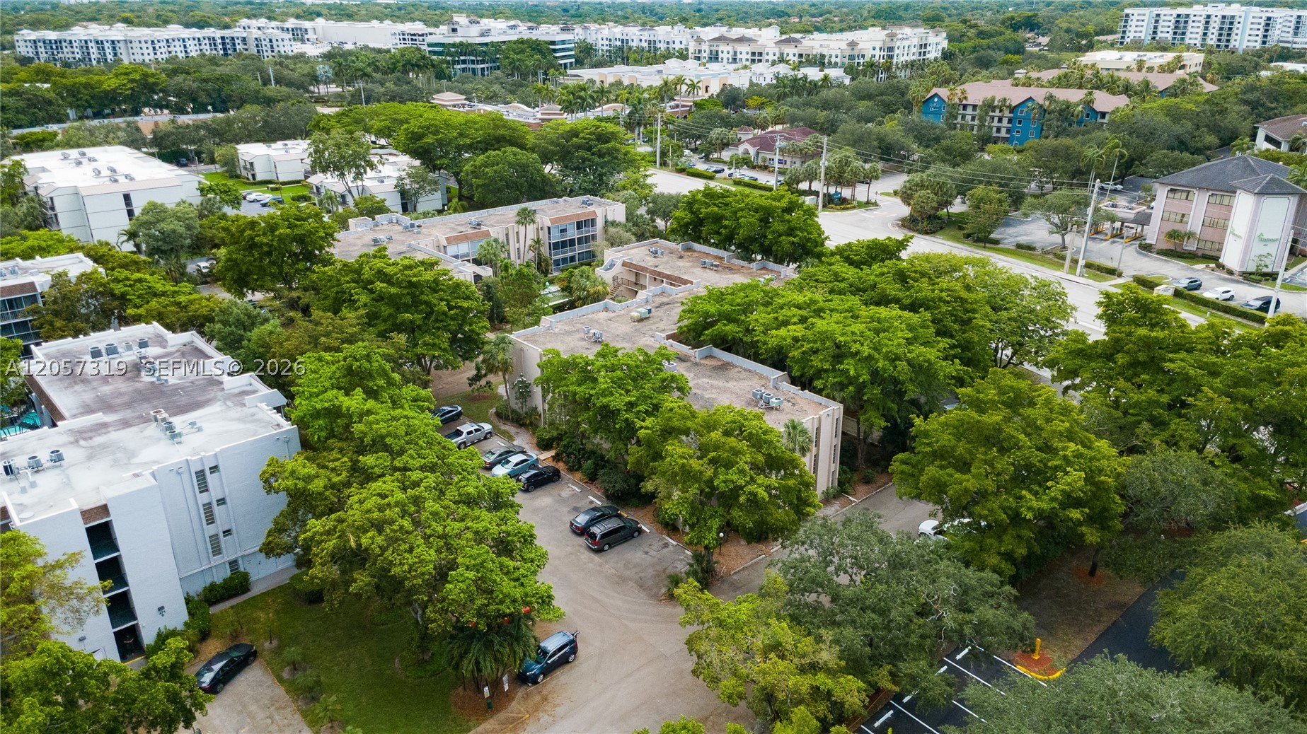 PLANTATION PINES PHASE 1 - Residential
