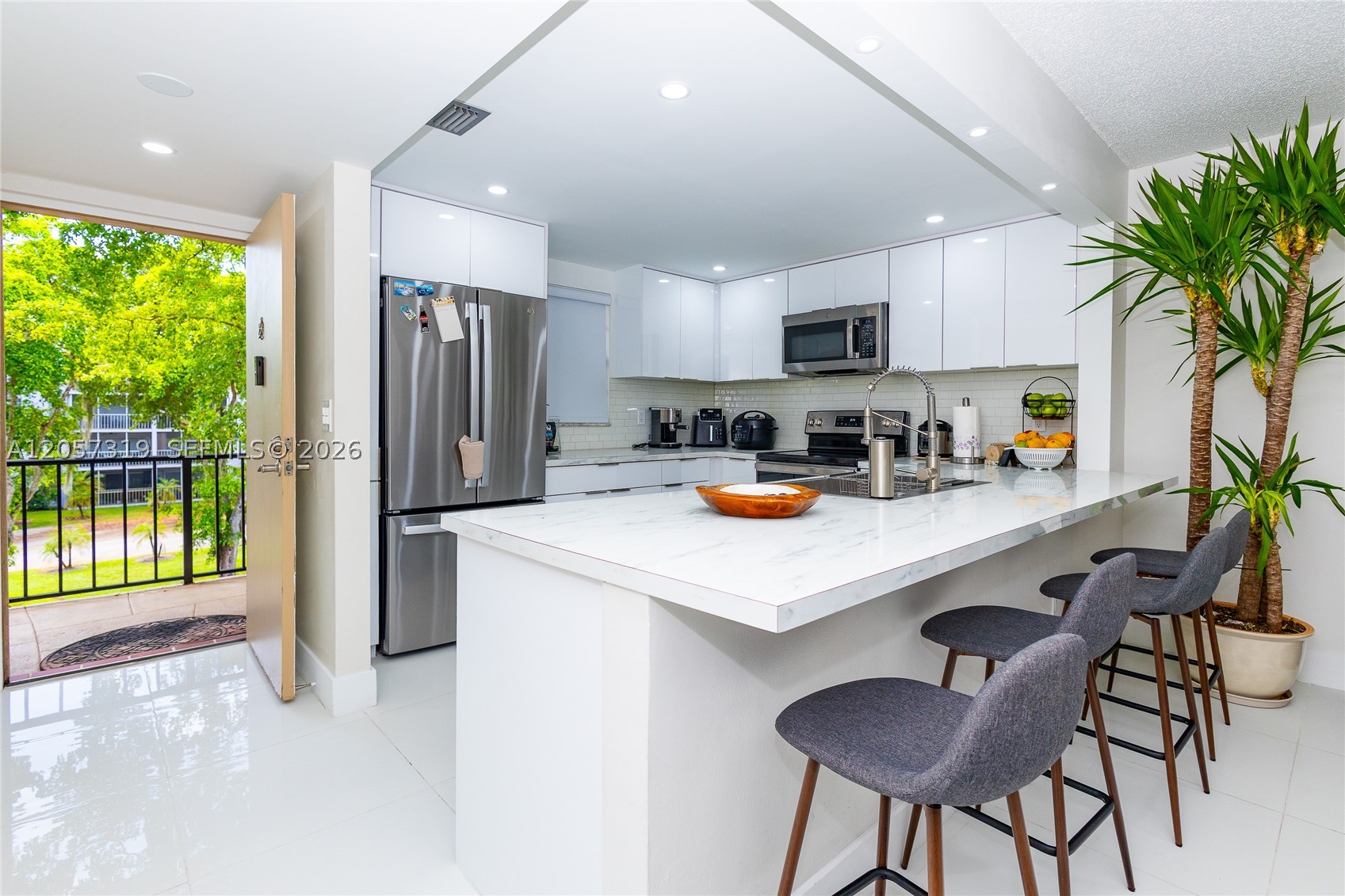 PLANTATION PINES PHASE 1 - Residential