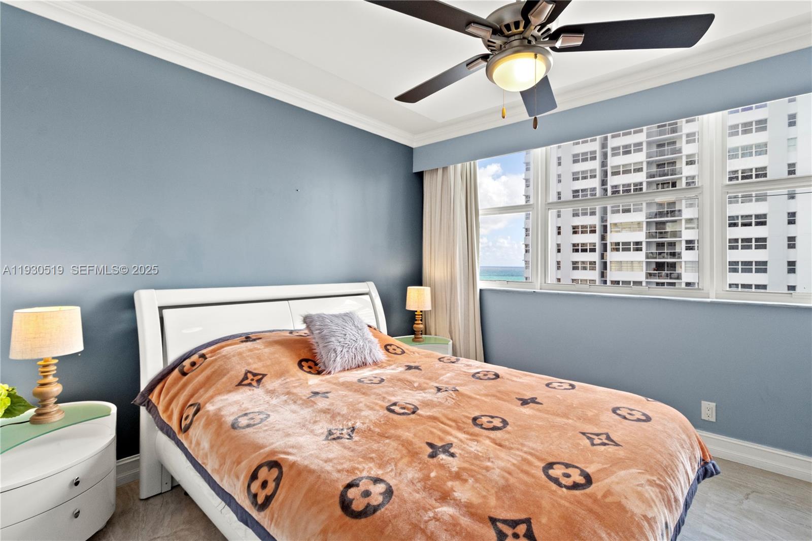 LA MER ESTATES WEST CONDO - Residential