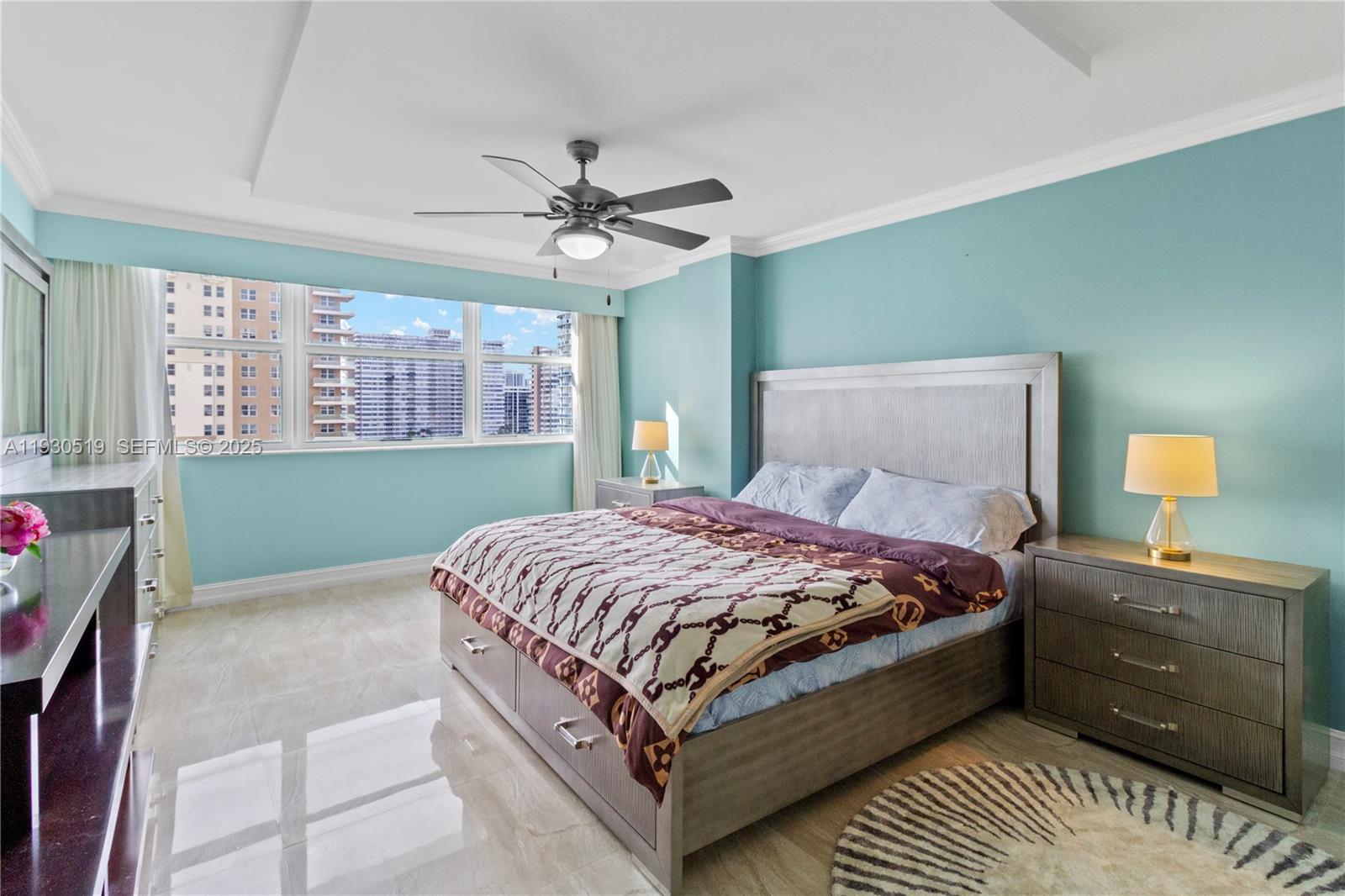 LA MER ESTATES WEST CONDO - Residential