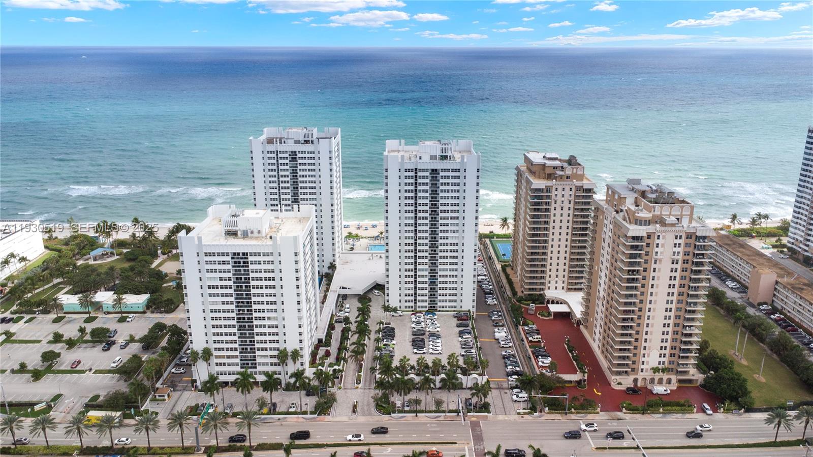 LA MER ESTATES WEST CONDO - Residential