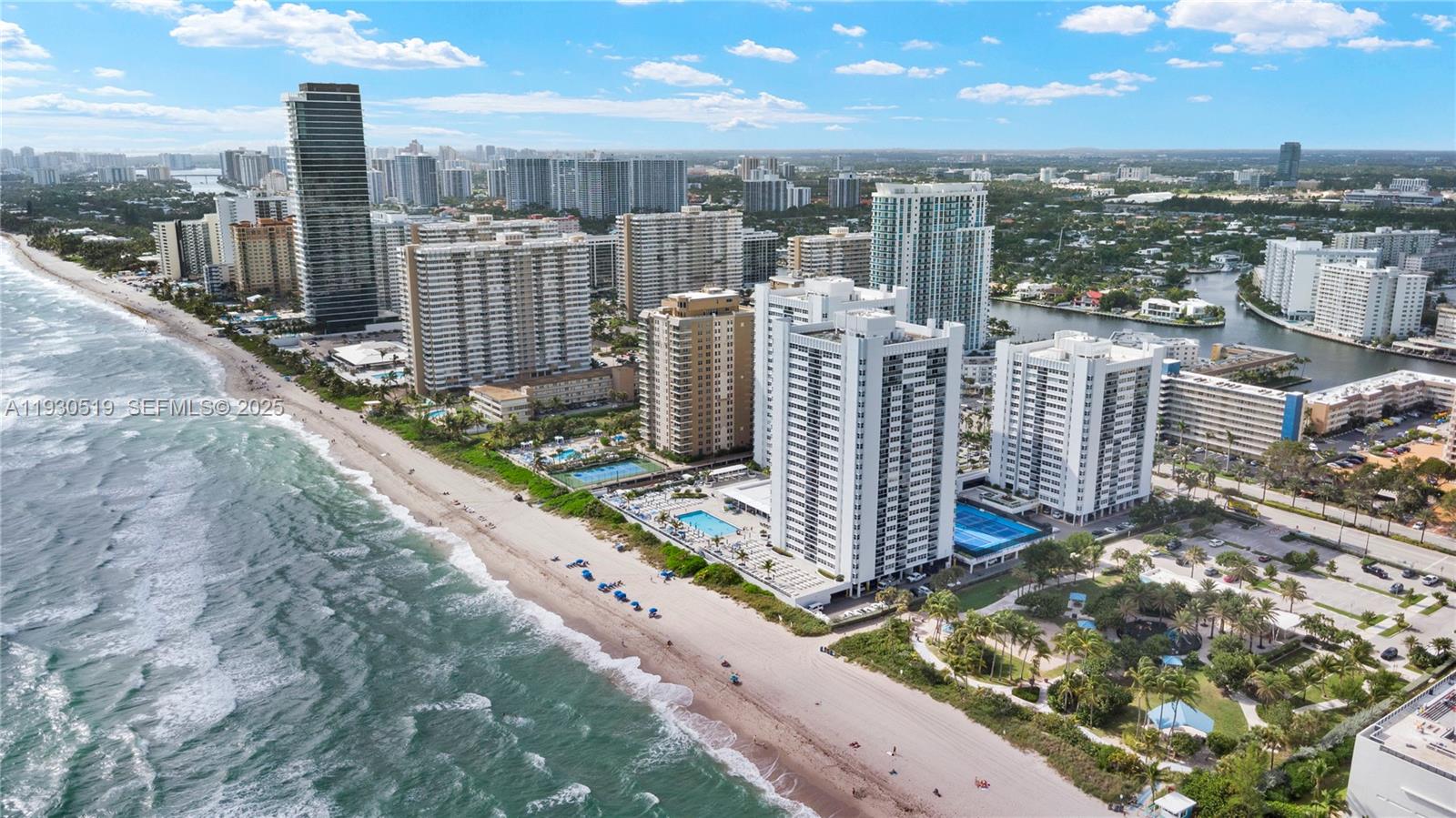 LA MER ESTATES WEST CONDO - Residential