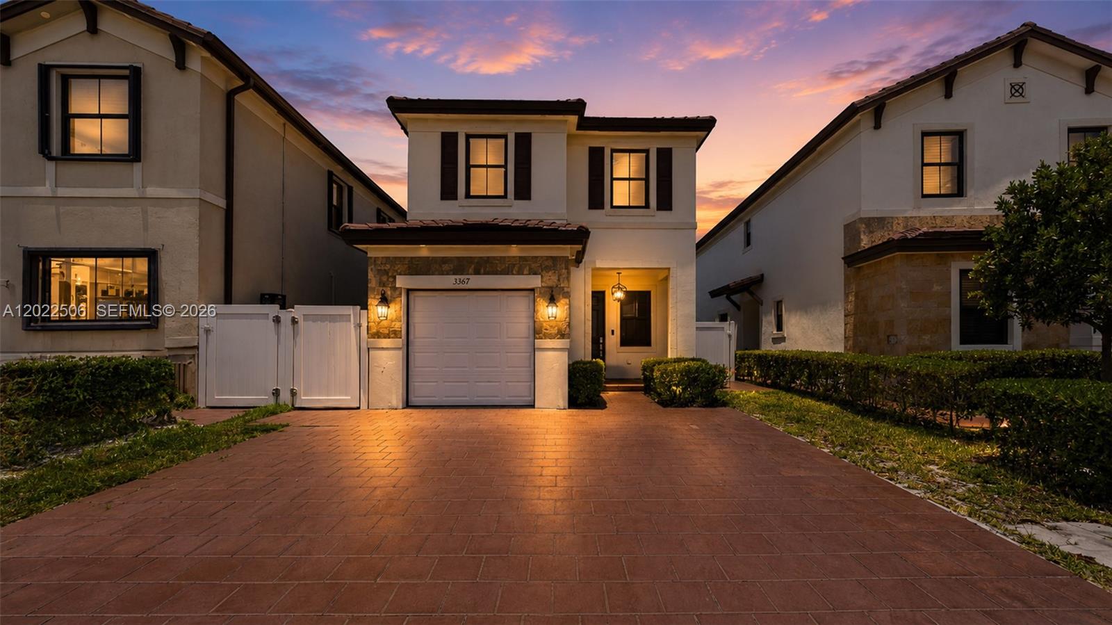 AQUABELLA NORTH - Residential