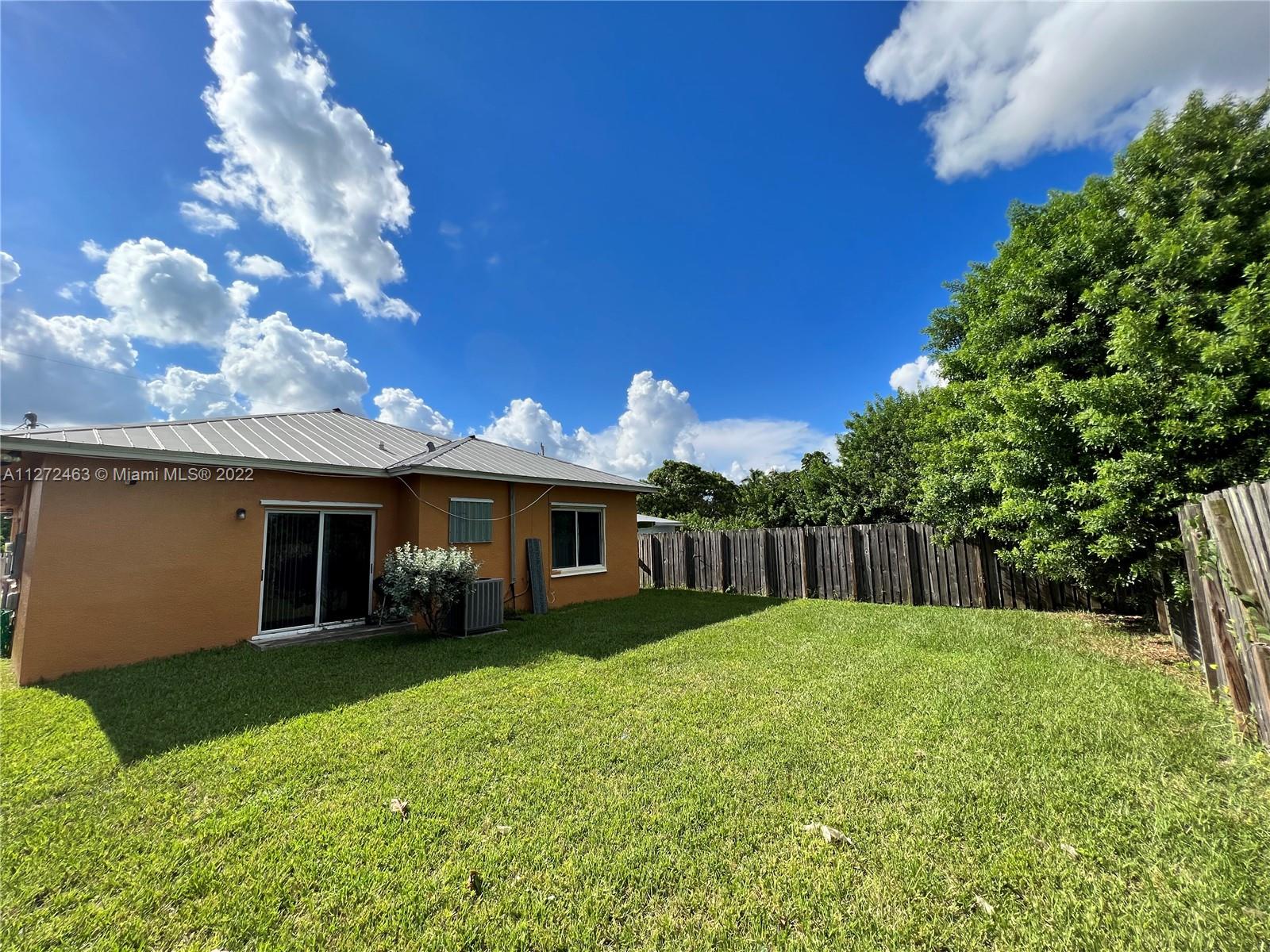 ROOSEVELT HOMESITES - Residential