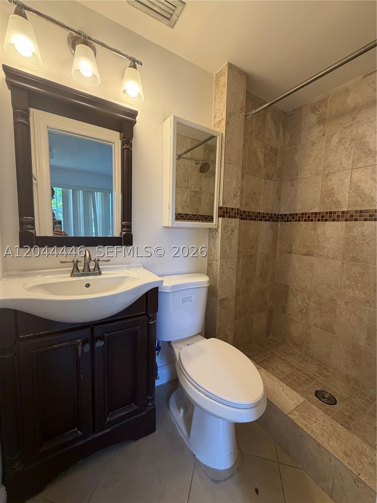 BOULEVARD ESTATES - Residential
