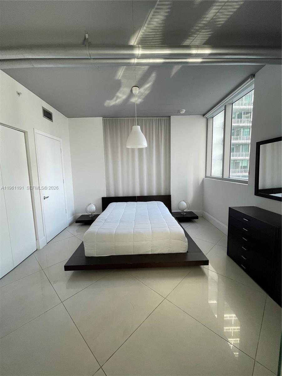 NEO VERTIKA CONDO - Residential Lease