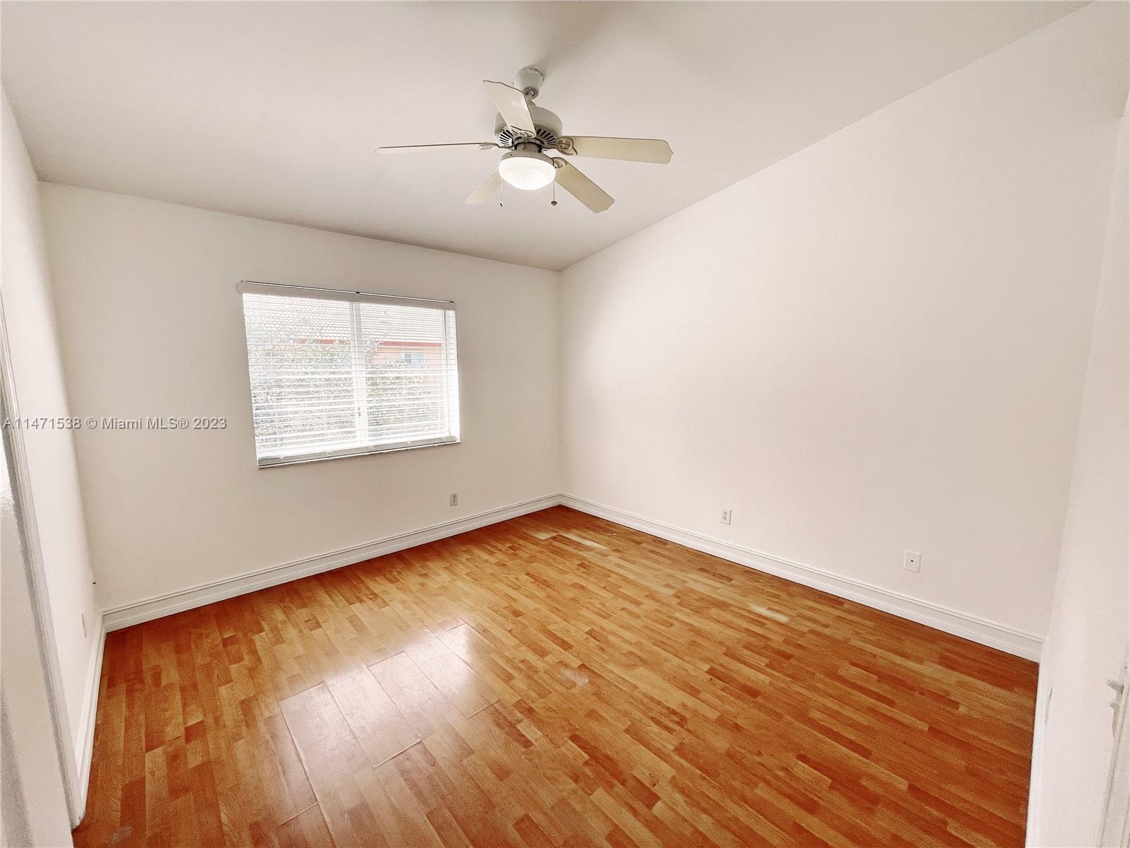 CHAPEL TRAIL II - Residential Lease