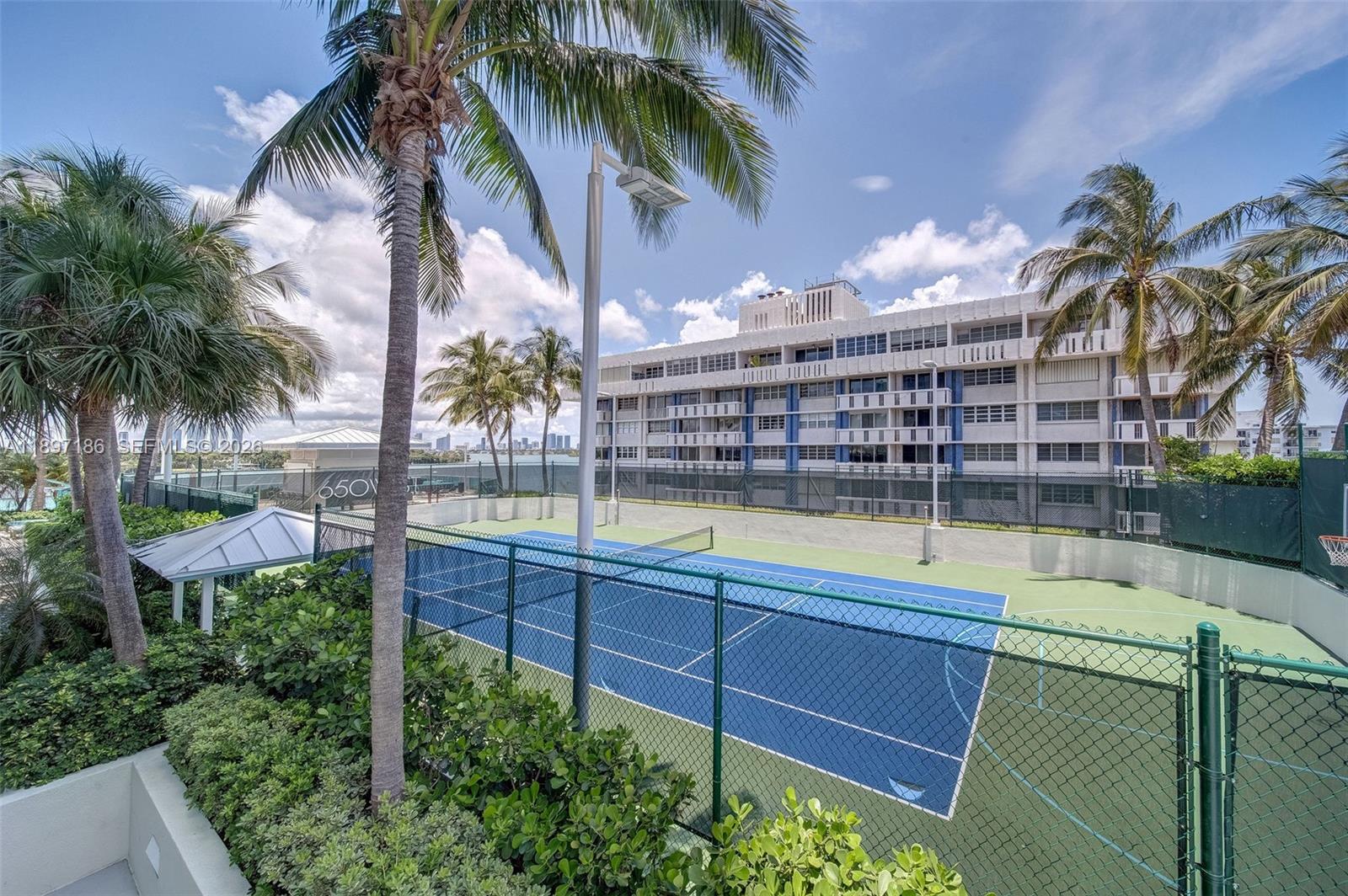 THE FLORIDIAN CONDO - Residential