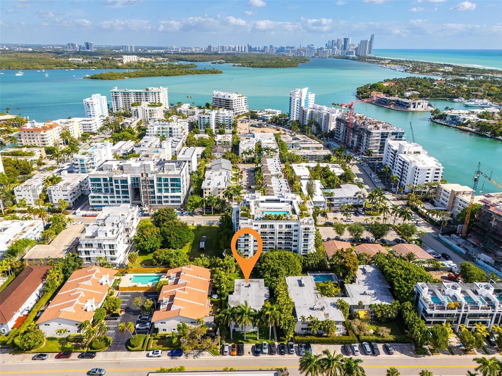 REX GARDENS CONDO - Residential