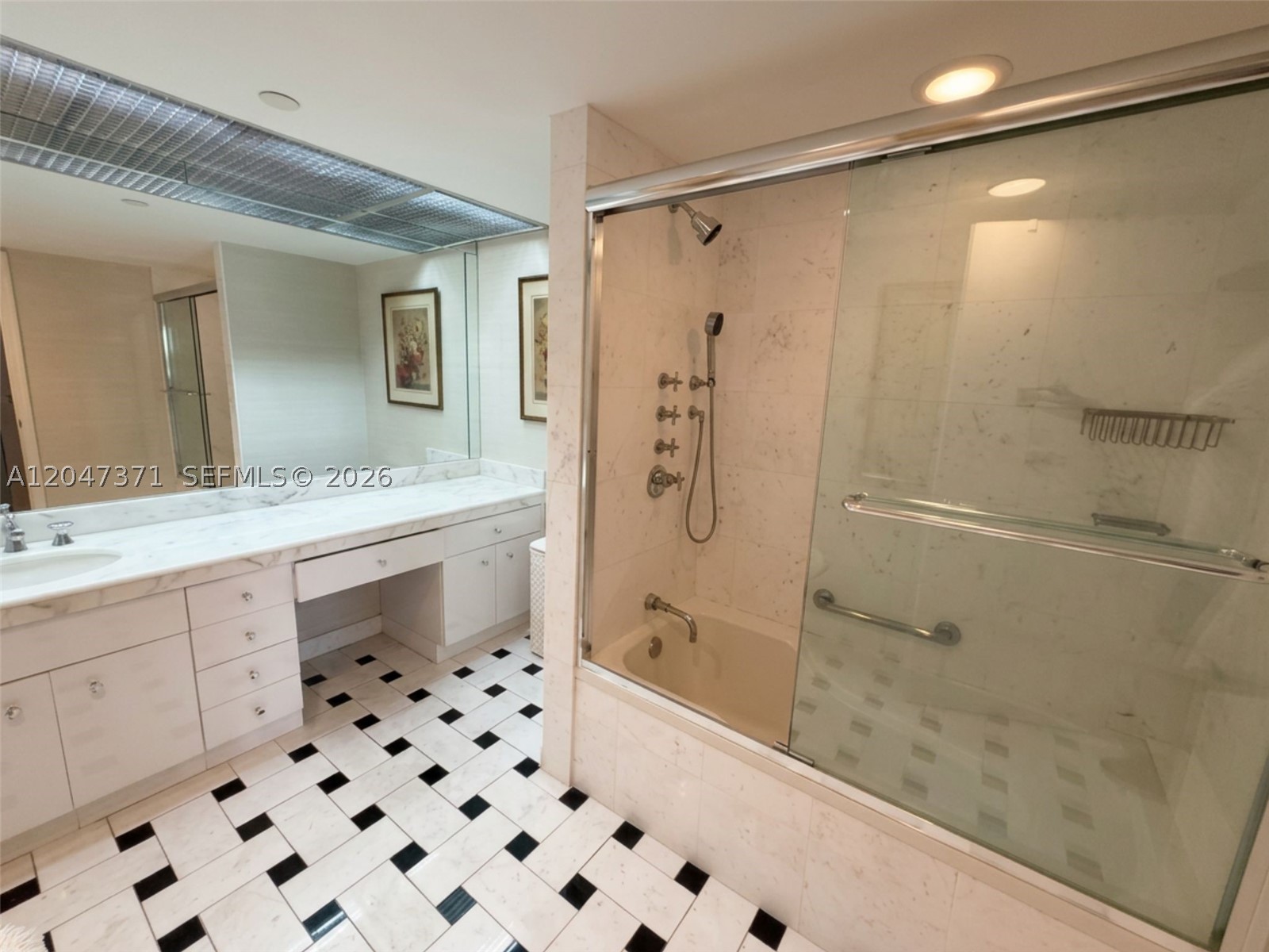 TURNBERRY ISLE CONDO - Residential