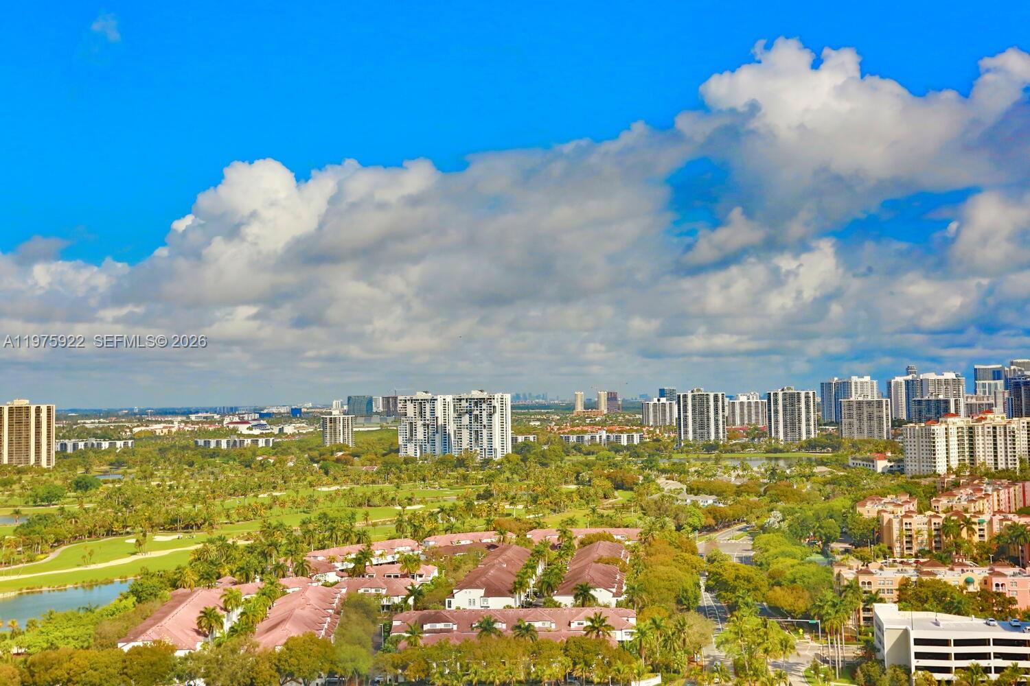 MYSTIC POINTE TOWER 500 C - Residential