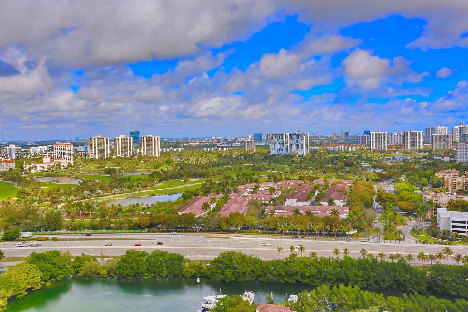 MYSTIC POINTE TOWER 500 C - Residential