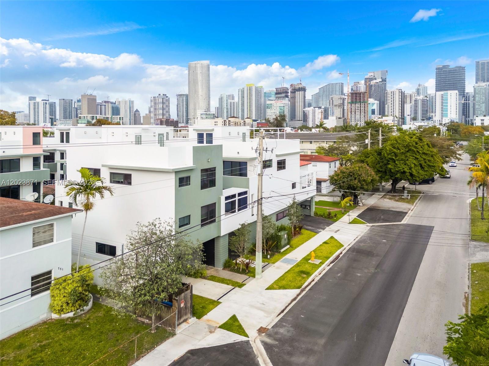 Brickell Eight - Residential Lease