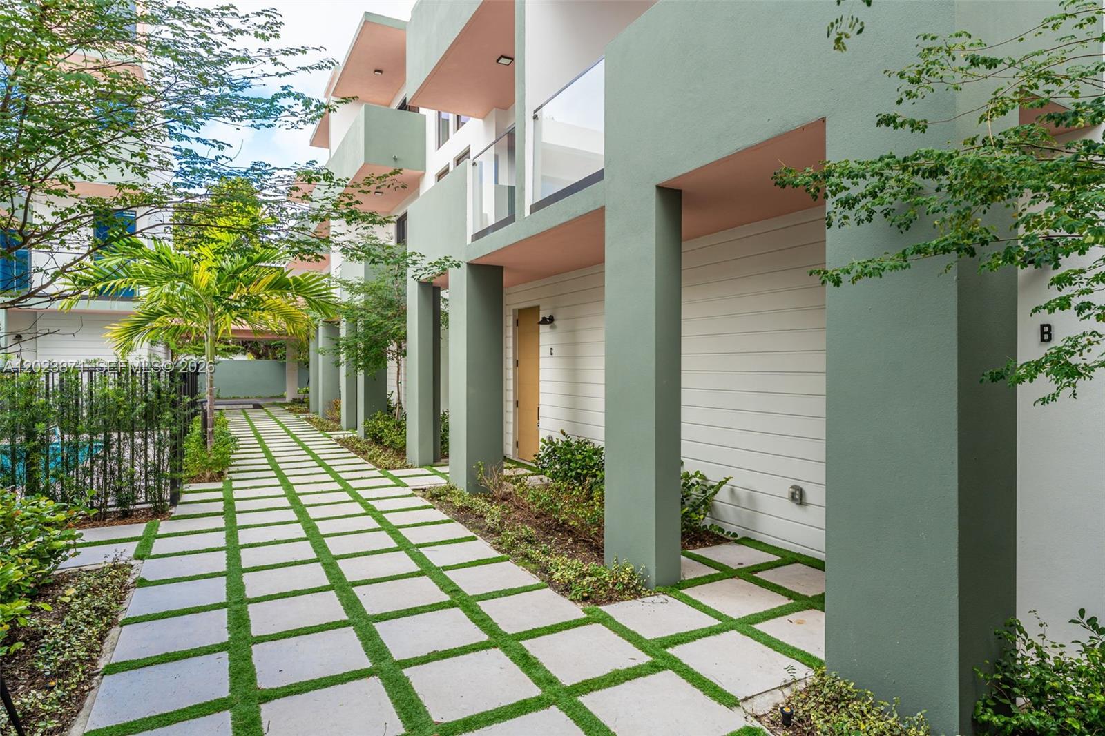 Brickell Eight - Residential Lease