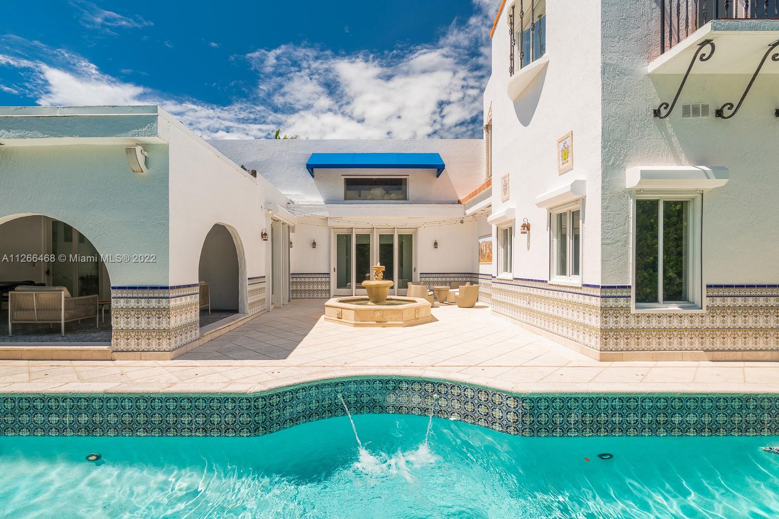 MASHTA ISLAND A REPLAT OF - Residential