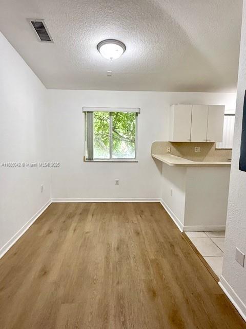 MONTEREY AT MALIBU BAY CO - Residential Lease