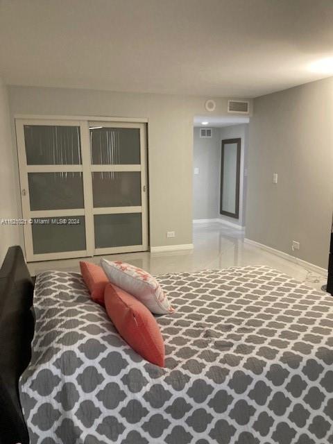 WINSTON TOWERS 200 - Residential Lease