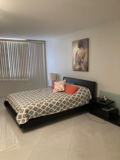 WINSTON TOWERS 200 - Residential Lease