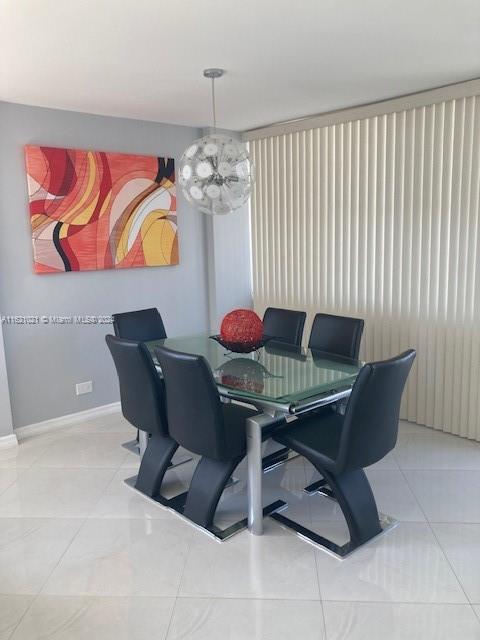 WINSTON TOWERS 200 - Residential Lease