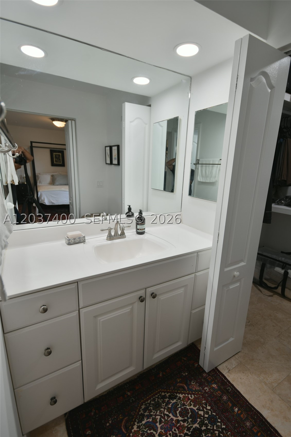 BRIAR LAKE - Residential