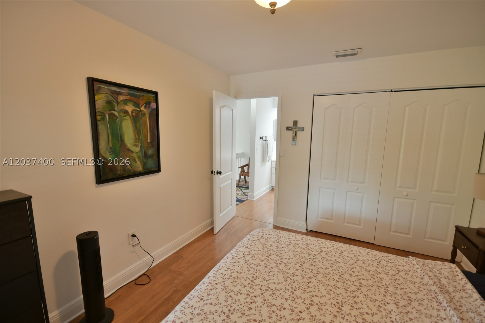 BRIAR LAKE - Residential