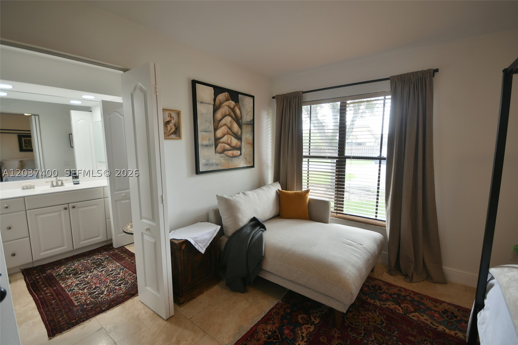 BRIAR LAKE - Residential